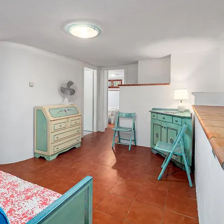 Vela Blu Il Villino Apartment Marinella (Sardinia)